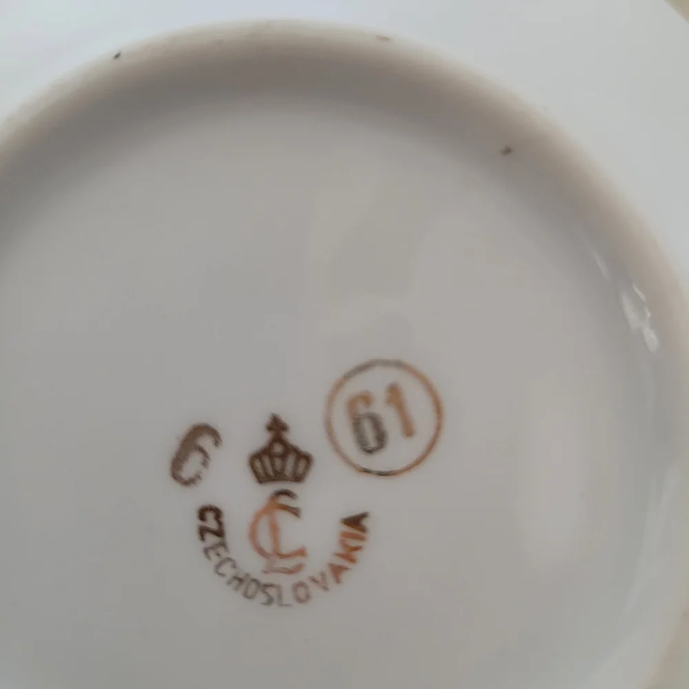 Vintage Bernadotte Gilded Set of 3 tea cups 2 soucer plates and one candy dish